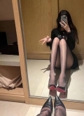 狂操视觉冲击力极强的丝袜美腿可人儿